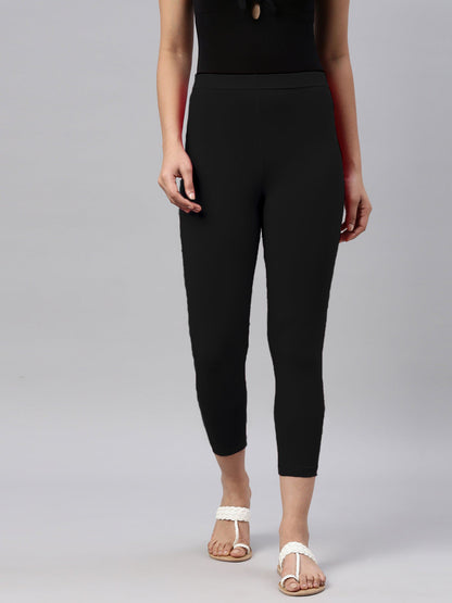 Women Capri Leggings (3/4th) - Black